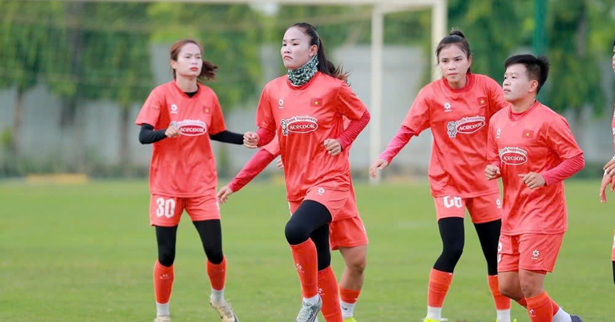 Tại sao Thanh Nhã bị loại, đội tuyển nữ Việt Nam có bảo vệ thành công ngôi hậu khu vực?