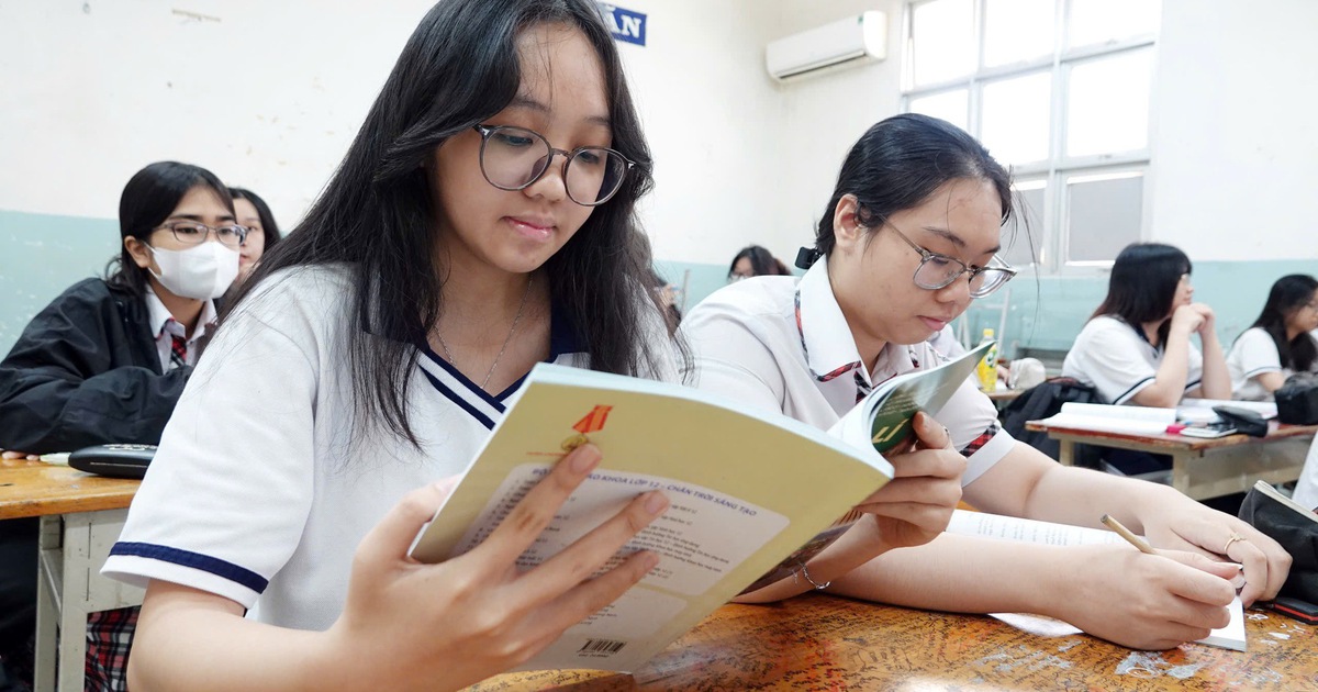 Bí quyết ôn thi tốt nghiệp THPT đạt điểm cao: Kỹ năng cơ bản môn địa lý