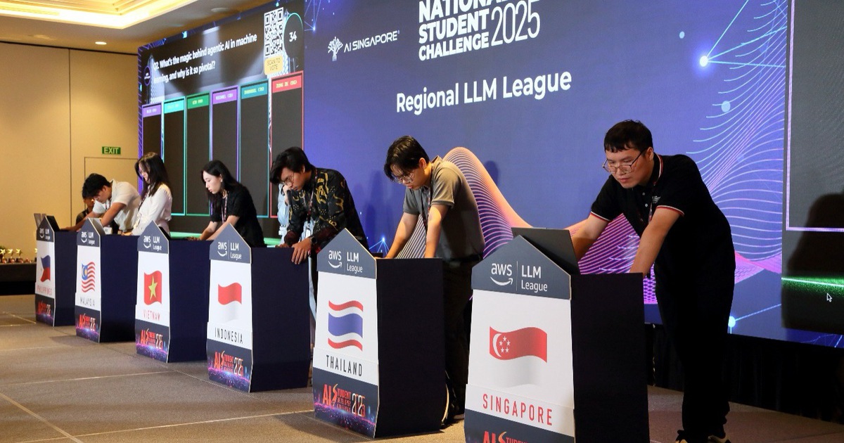 Sáng tạo các giải pháp về AI tại AWS Regional LLM League 2025