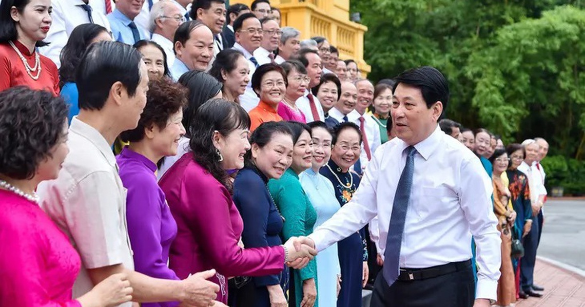 Chủ tịch nước: Học suốt đời, không chỉ học chữ mà phải học để làm người