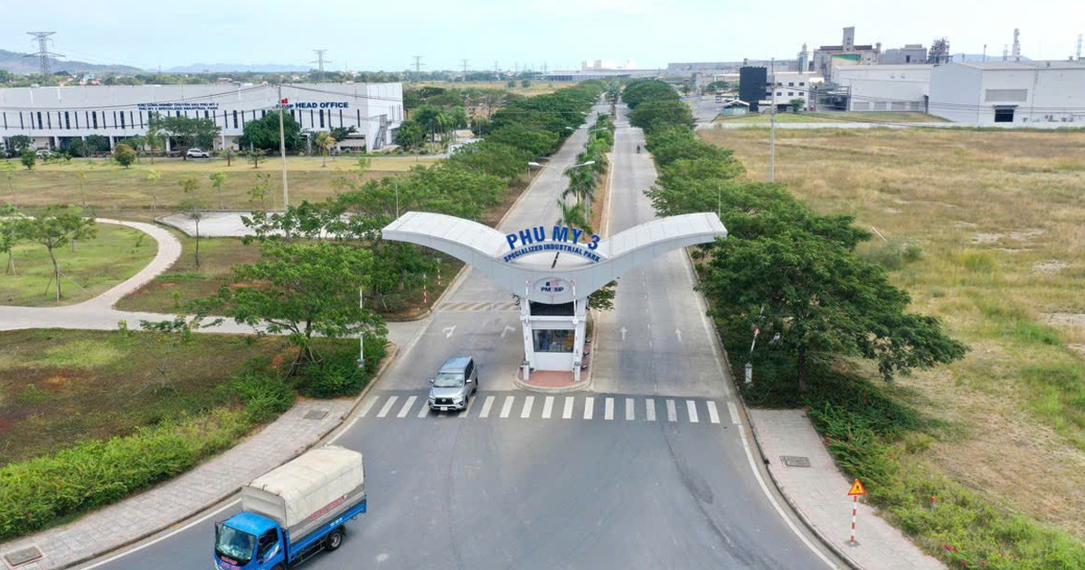 Nhà đầu tư trong KCN chuyên sâu Phú Mỹ 3 được hướng dẫn thủ tục chính quyền hai cấp