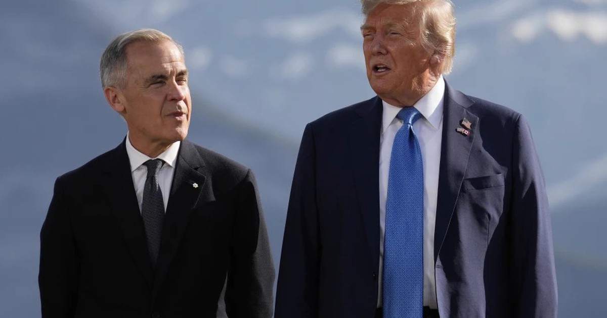 Tổng thống Mỹ Donald Trump tiết lộ th&ecirc;m kế hoạch &aacute;p thuế