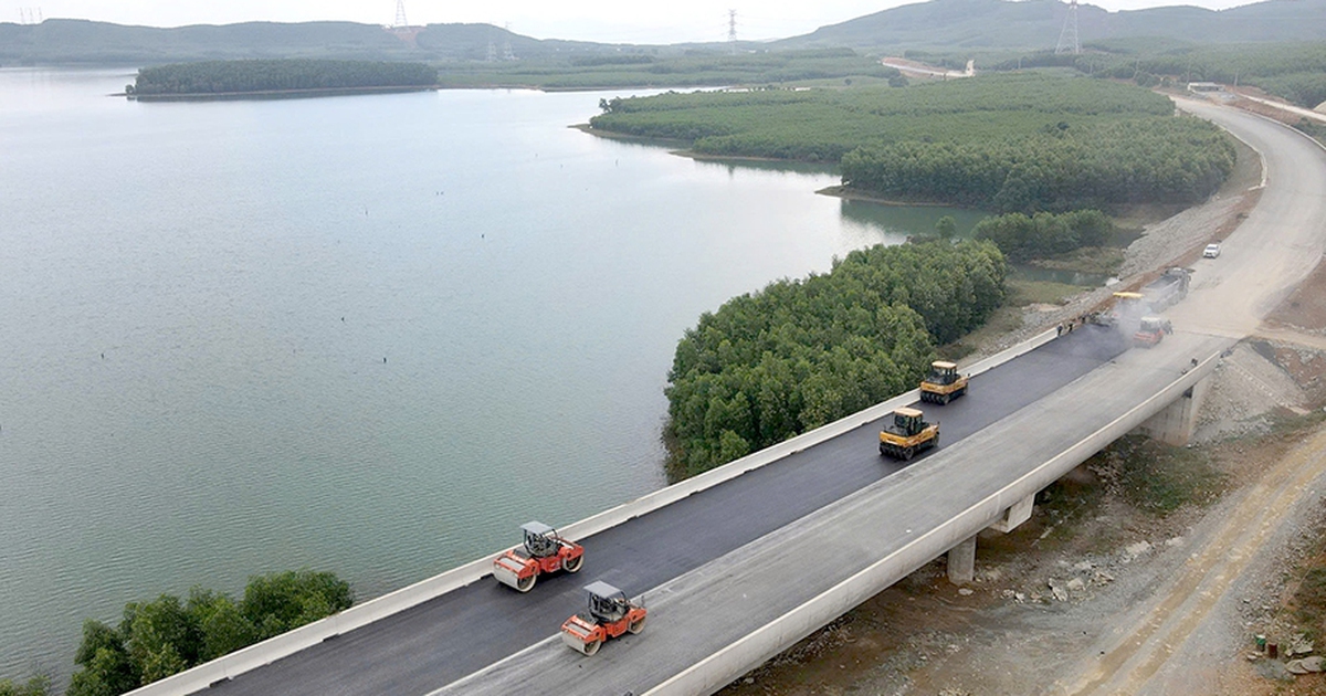 Tin tức đặc biệt trên báo in Thanh Niên 12.7.2025