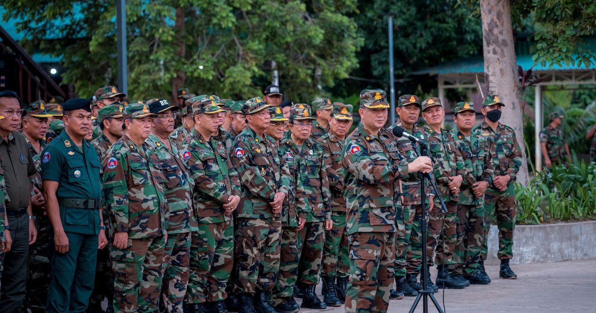 Campuchia sẽ thực thi luật nghĩa vụ qu&acirc;n sự sau gần 20 năm 'đ&oacute;ng băng'