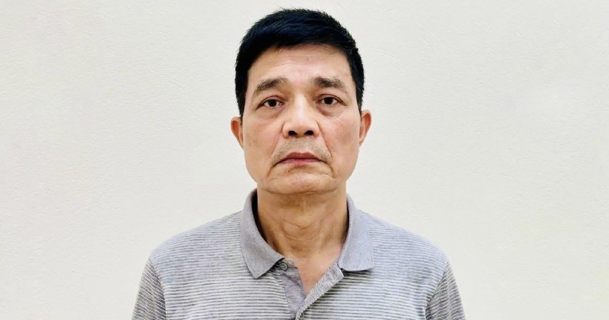 Cựu Cục trưởng An to&agrave;n thực phẩm bị khởi tố tội nhận hối lộ ở vụ &aacute;n thứ 2
