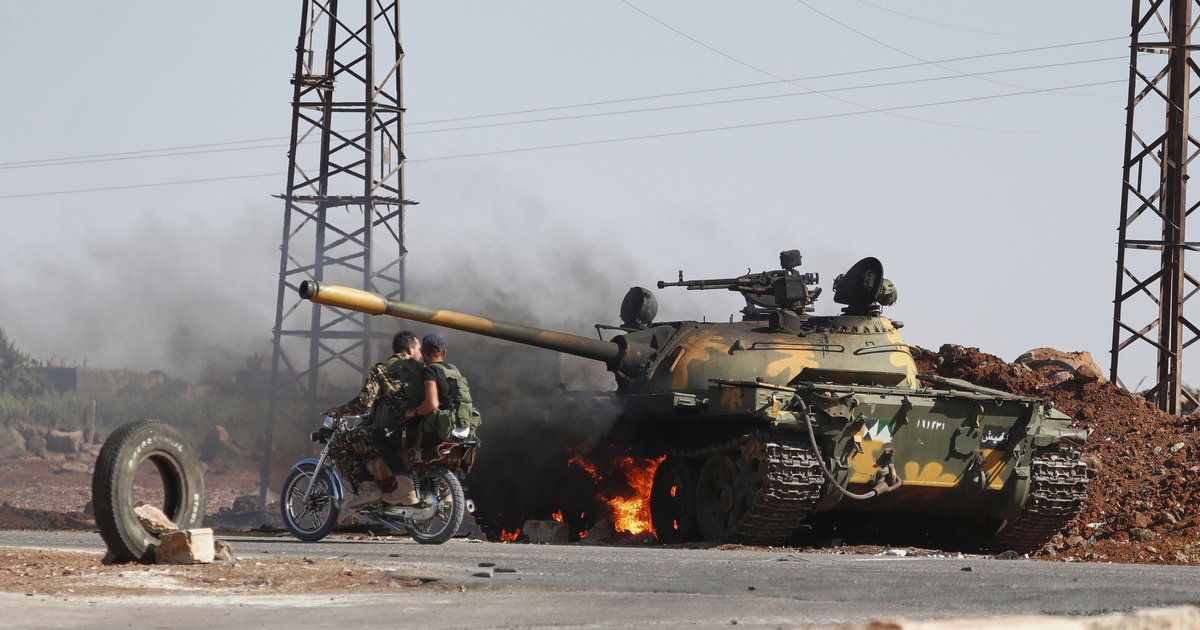 Israel tấn c&ocirc;ng xe tăng Syria giữa xung đột sắc tộc đẫm m&aacute;u