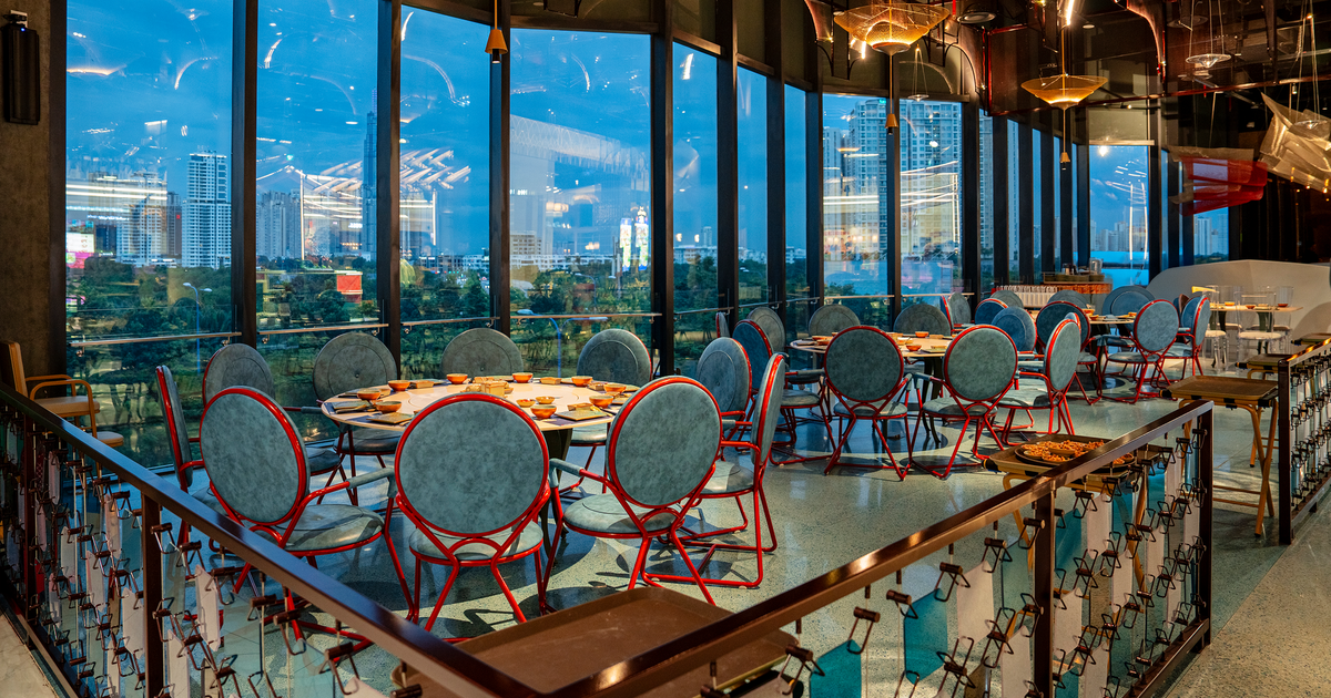 Nh&agrave; h&agrave;ng Red Junk: Hải tr&igrave;nh phong vị Hồng K&ocirc;ng đương đại giữa S&agrave;i G&ograve;n