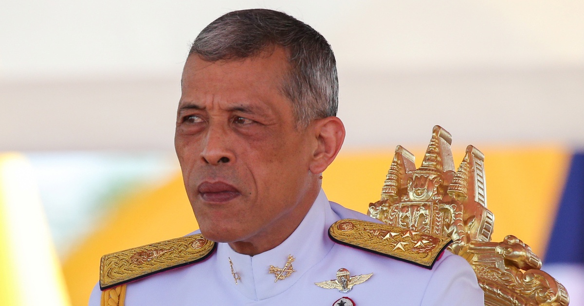 Vua Th&aacute;i Lan thu hồi quyết định phong gi&aacute;o phẩm của 81 nh&agrave; sư giữa b&ecirc; bối