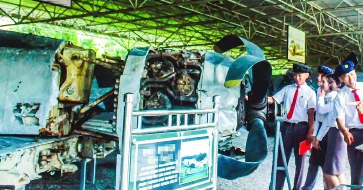 Triều Ti&ecirc;n tung ảnh &#039;x&aacute;c m&aacute;y bay địch&#039; trước dịp 72 năm đ&igrave;nh chiến