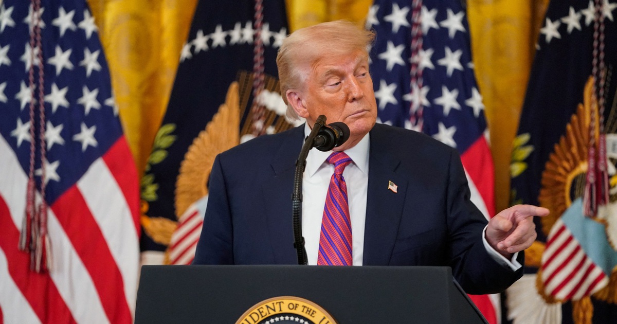 Tổng thống Trump kiện b&aacute;o Mỹ, y&ecirc;u cầu bồi thường 10 tỉ USD