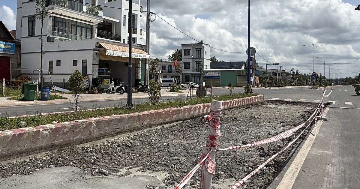 TP.HCM: Đường 333 tỉ ở xã Dầu Tiếng chưa bàn giao đã phải đào bới, sửa chữa