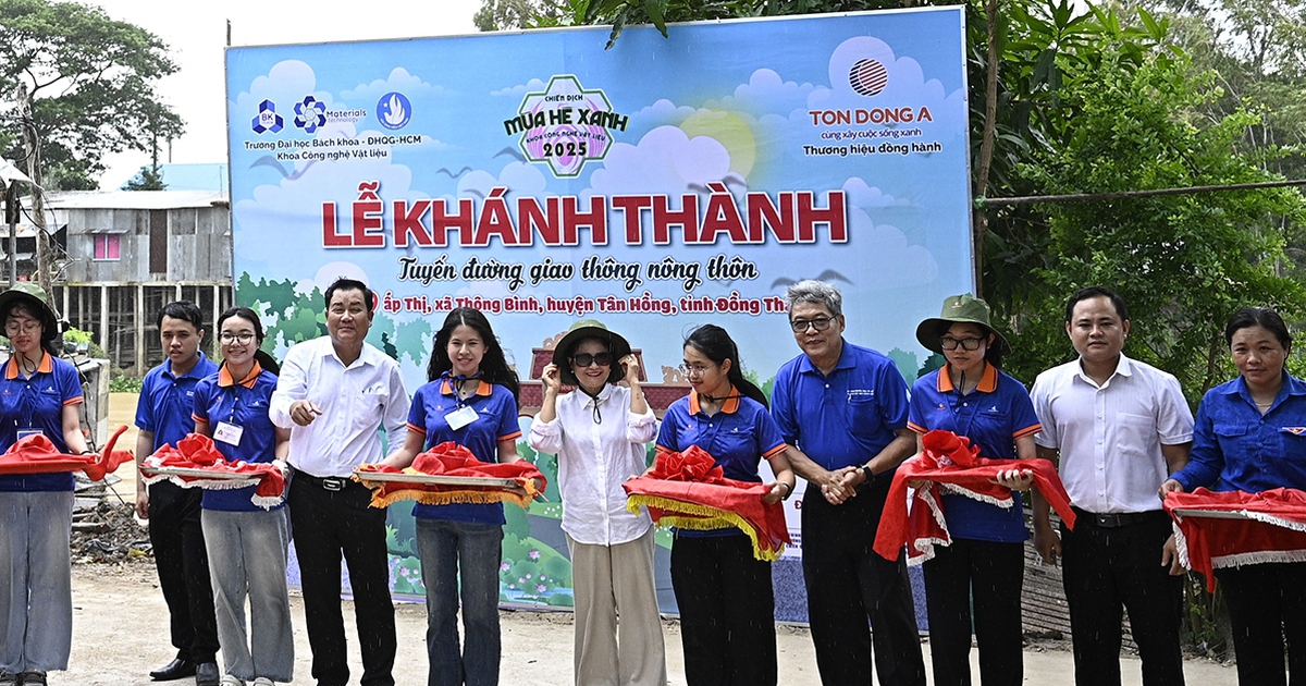 Tôn Đông Á gieo hạt mầm yêu thương trên đất Sen hồng
