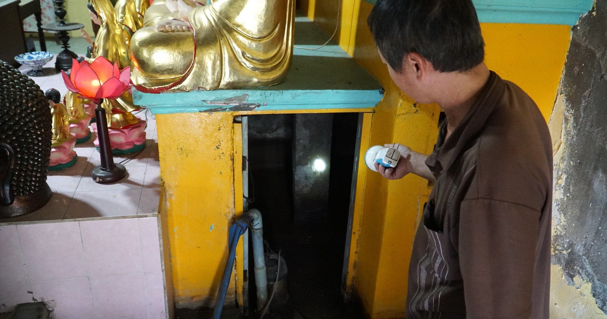 Ch&ugrave;a cổ hơn 120 năm ở TP.HCM, c&oacute; 2 hầm b&iacute; mật nằm dưới tượng Phật