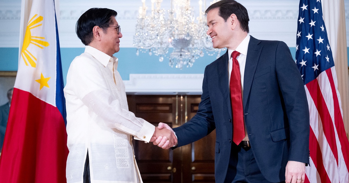 Ngoại trưởng, Bộ trưởng Quốc ph&ograve;ng Mỹ tiếp Tổng thống Philippines, ra cam kết