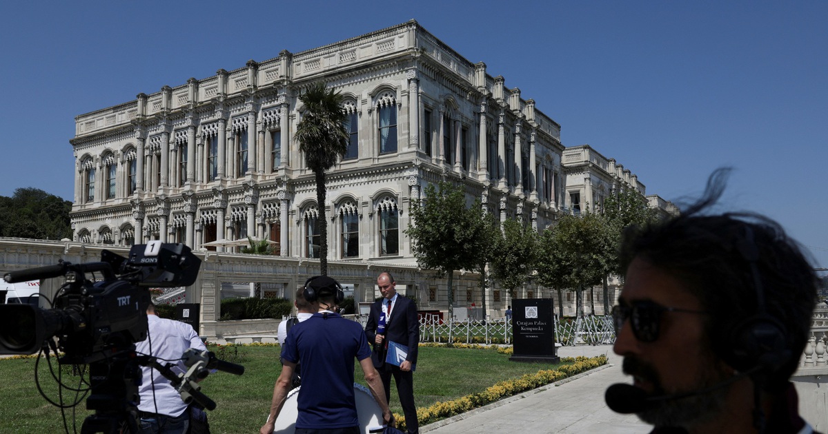 Nga v&agrave; Ukraine n&ecirc;u nhận định trước h&ograve;a đ&agrave;m tại Istanbul