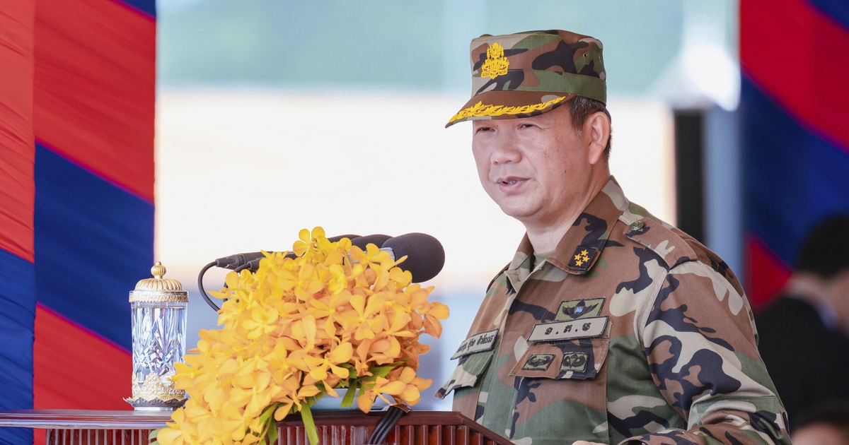 Thủ tướng Campuchia n&oacute;i Th&aacute;i Lan đ&atilde; đồng &yacute; ngừng bắn nhưng đột ngột đổi &yacute;