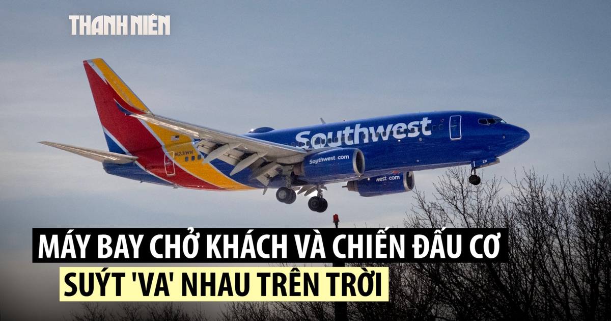 Máy bay chúi mũi tránh chiến đấu cơ, hành khách văng lên trần Máy bay chúi mũi tránh chiến đấu cơ, hành khách văng lên trần