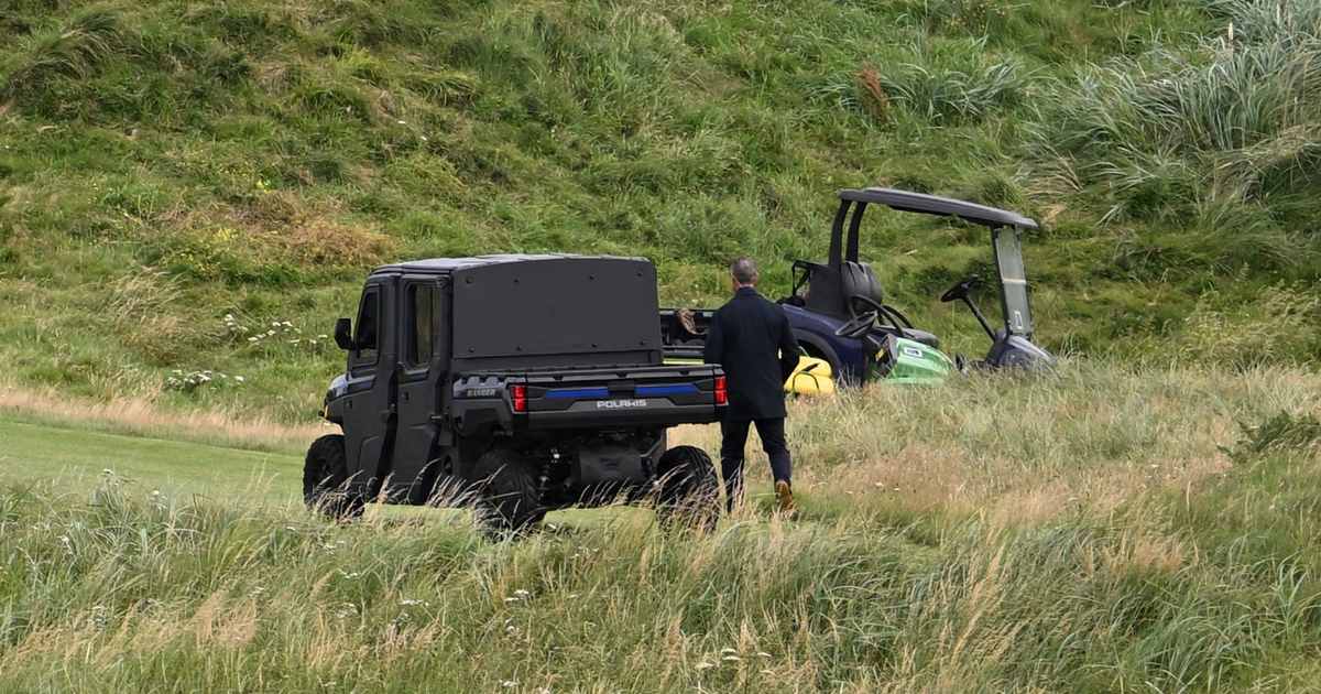 &#039;Qu&aacute;i th&uacute;&#039; s&acirc;n golf lần đầu ra mắt bảo vệ Tổng thống Trump