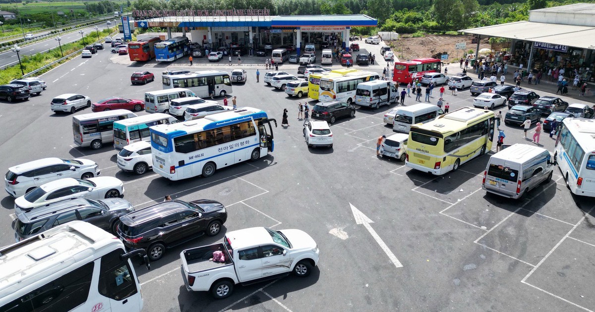 Cao Tốc 'Dừng Bước', U23 Việt Nam Chiến Thắng, Sóng Thần Nga Nhật: Điểm Sâu Báo Thanh Niên 31/7/2025