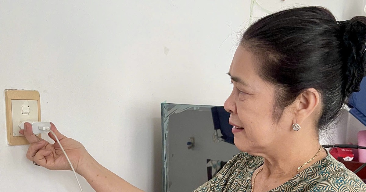 Mẹ t&ocirc;i gieo mầm v&agrave; truyền cảm hứng tiết kiệm điện