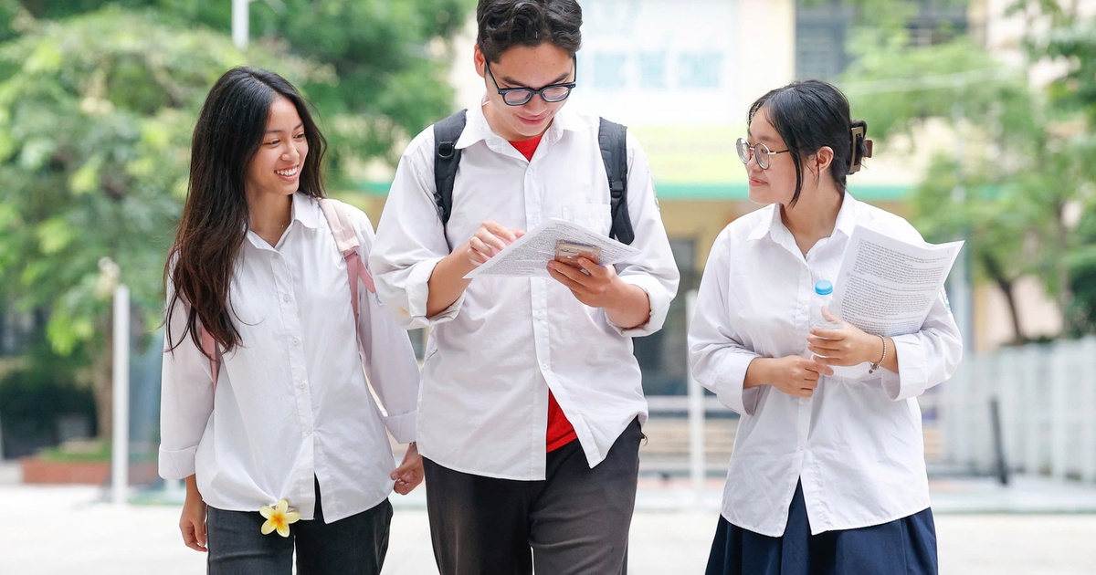 Từ cách thi, nhìn lại hiệu quả đổi mới chương trình, SGK
