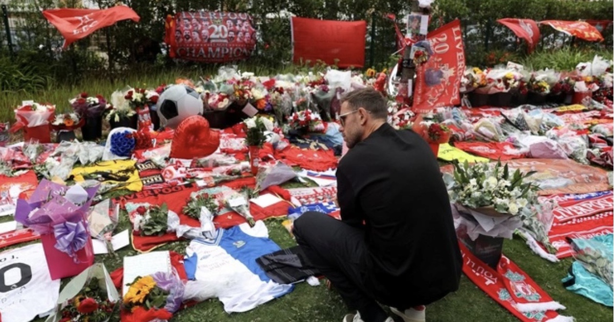 Nhiều đồng đội Liverpool khẩn trương đến Bồ Đào Nha để đưa tang Diogo Jota
