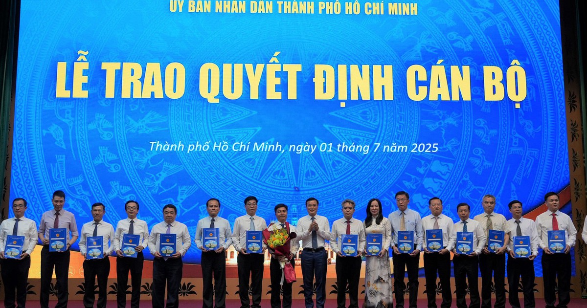 Giám đốc, Phó giám đốc Sở Xây dựng TP.HCM sau sáp nhập