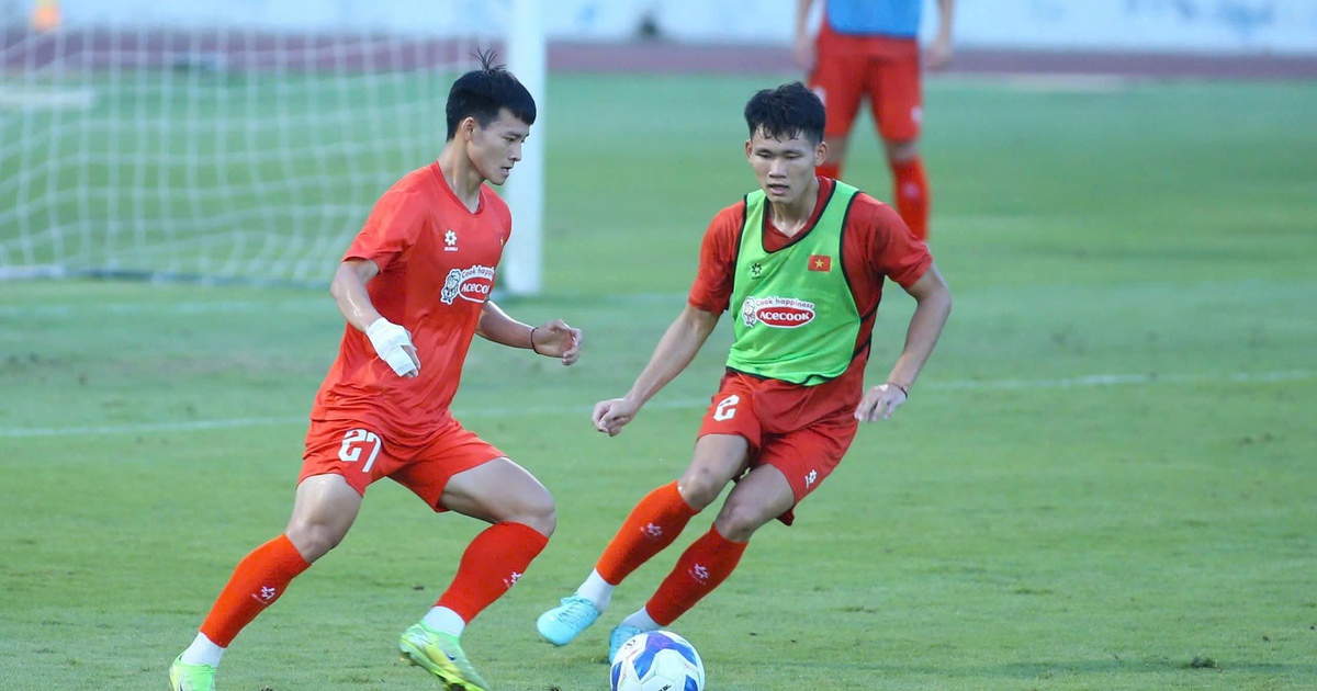 HLV Kim Sang-sik dùng ‘bài tủ’ cho U.23 Việt Nam