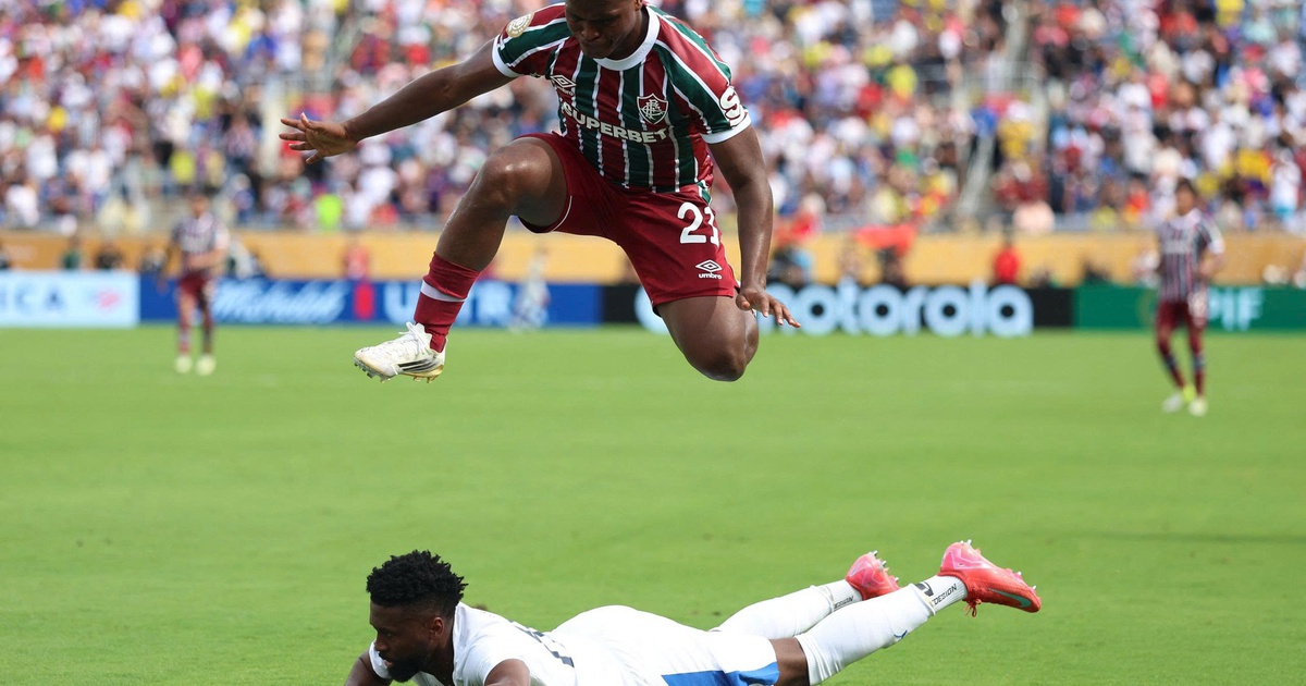 Fluminense đấu cả châu Âu