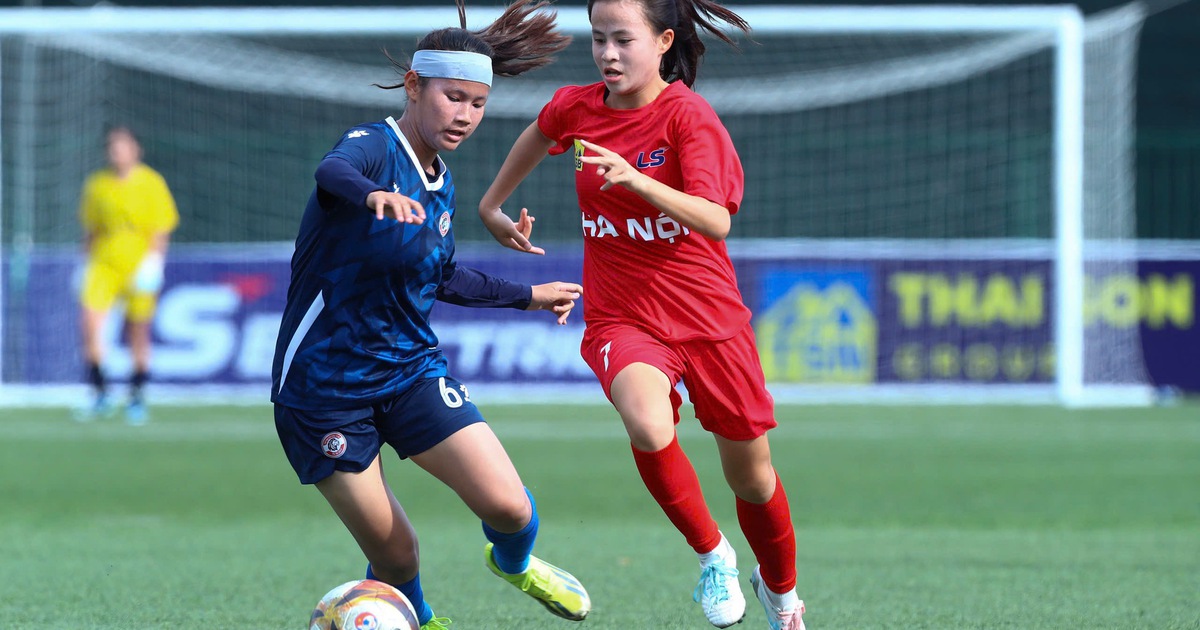 U.16 Hà Nội thắng đậm Vĩnh Phúc, cơ hội đăng quang đến gần