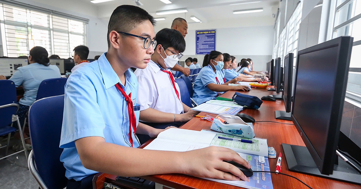 Đề xuất 3 giai đoạn thực hiện thi tốt nghiệp THPT trên máy tính