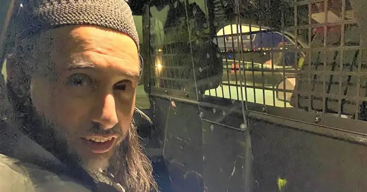 Kẻ khủng bố tự xưng gi&uacute;p Osama bin Laden lập mưu vụ 11.9 sắp được thả