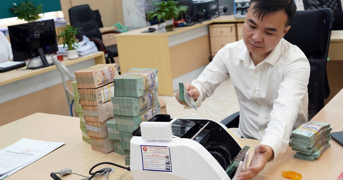 Tín dụng tăng, lãi suất khó giảm