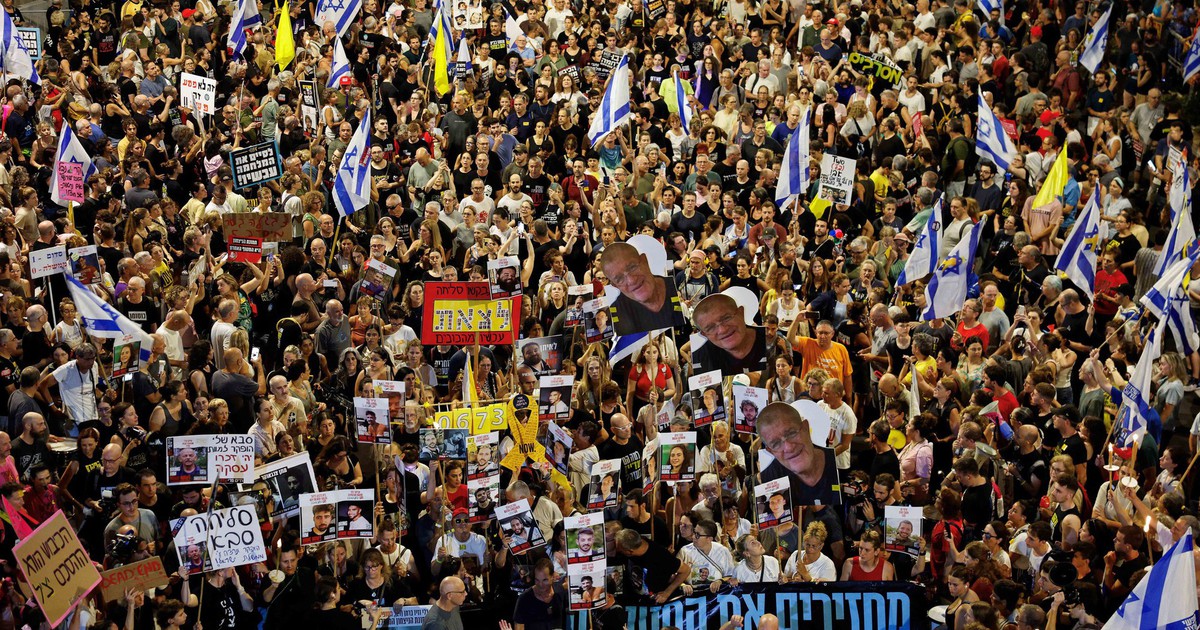 Israel trước sức &eacute;p bủa v&acirc;y về kế hoạch ở Gaza