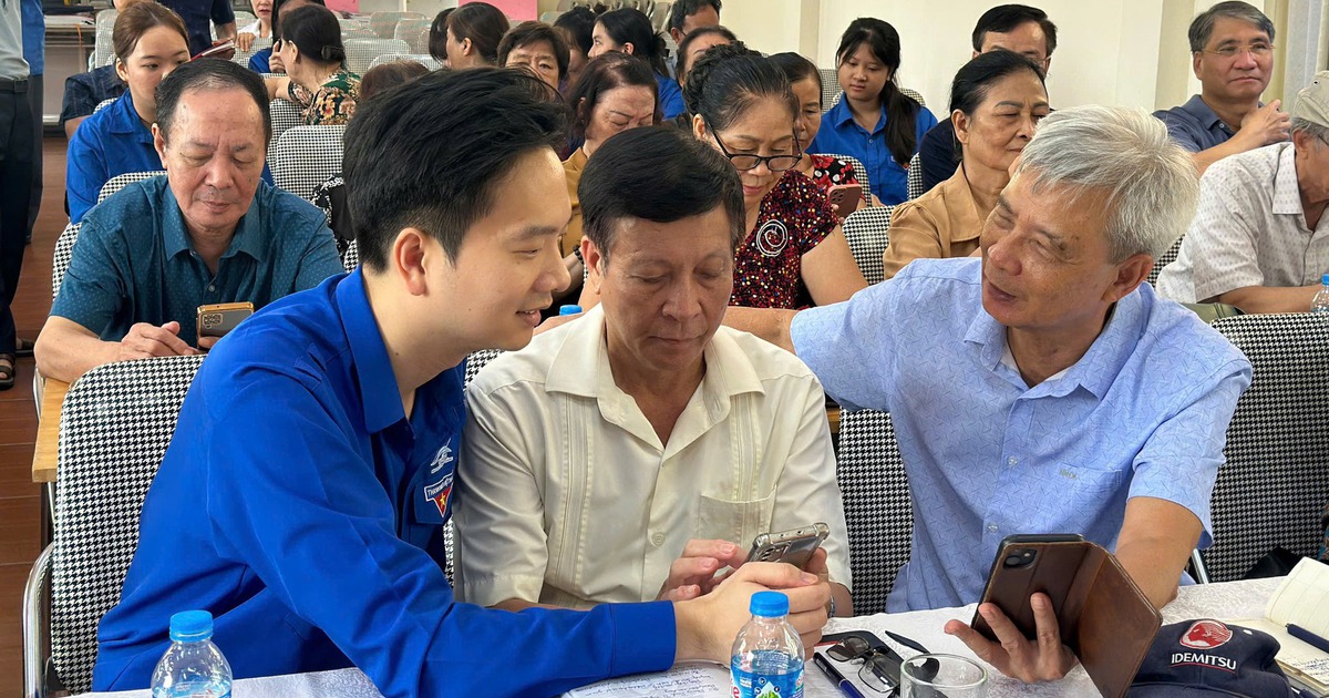 Chắp Cánh Ước Mơ Số: Hành Trình 'Truyền Lửa Công Nghệ' Của Đoàn Tình Nguyện Quảng Ninh