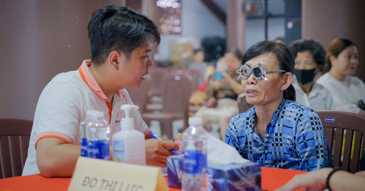 Tu viện Kh&aacute;nh An tổ chức kh&aacute;m mắt miễn ph&iacute; cho phật tử, người d&acirc;n