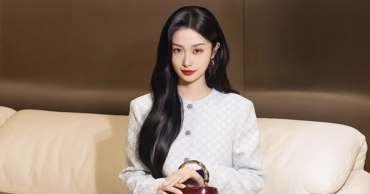 Tông màu đỏ đậm với sức hút không thể chối từ