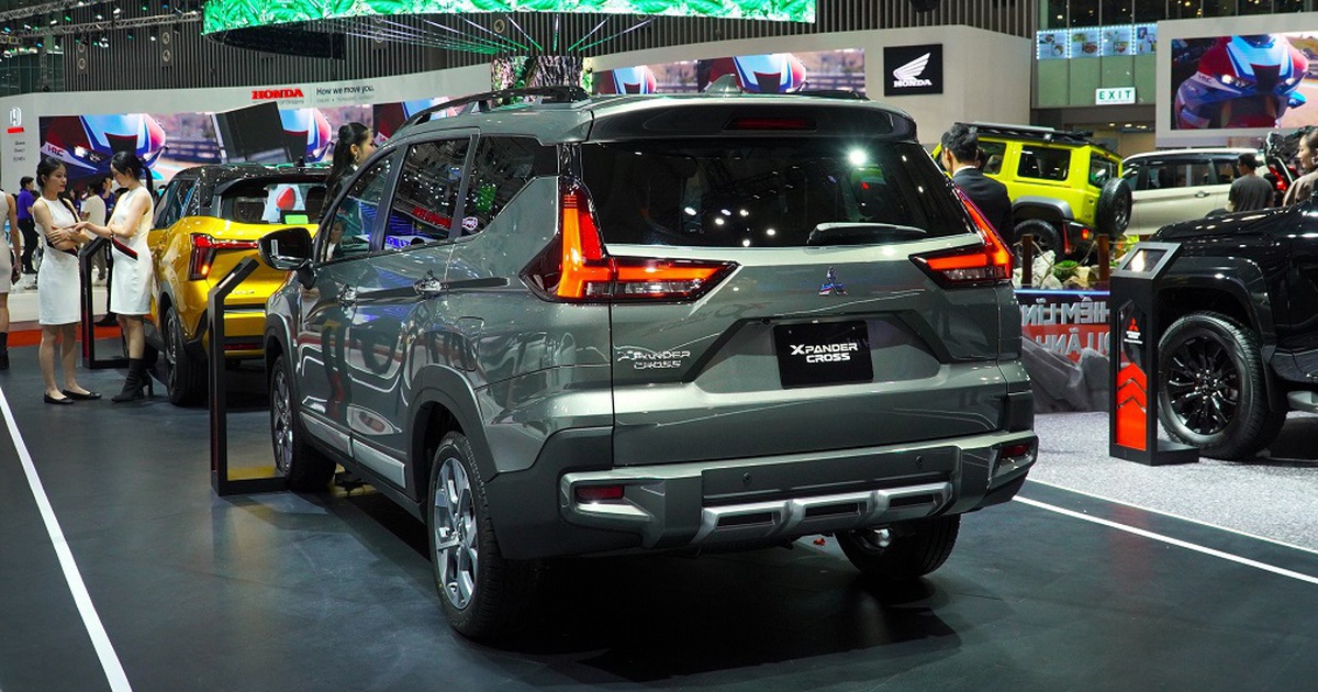 Xe gia đình cỡ nhỏ: Doanh số sụt giảm Mitsubishi Xpander vẫn bỏ xa Toyota Veloz