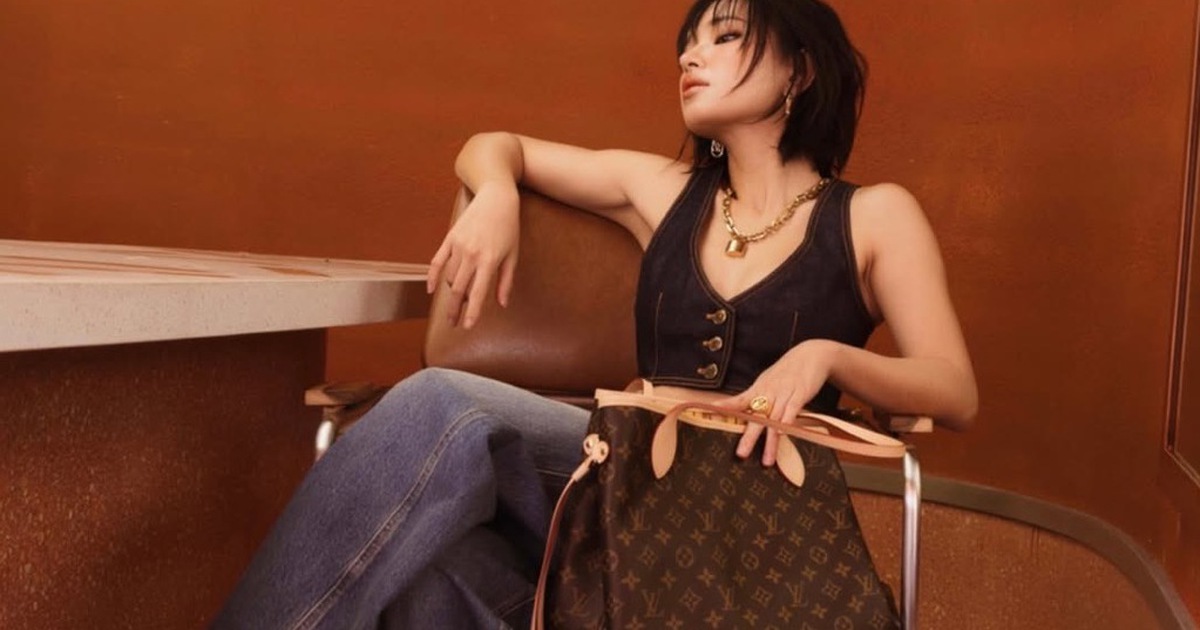 Chào thu với túi xách oversized đầy ấn tượng