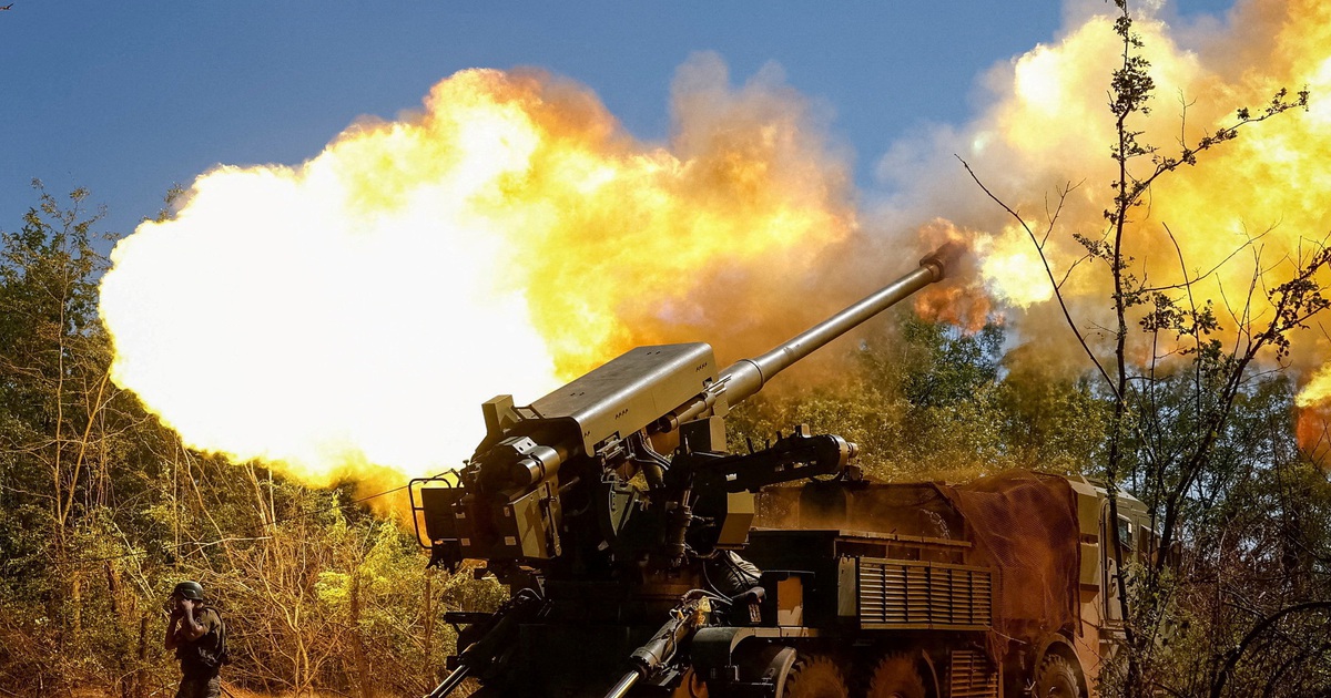 Kh&oacute; đo&aacute;n &yacute; &ocirc;ng Trump trong chuyện Nga - Ukraine