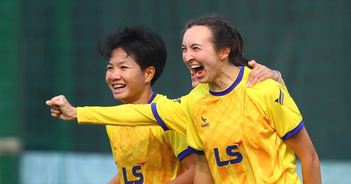 Cầu thủ Việt kiều tài năng ở đâu: Đội tuyển nữ Việt Nam đang đợi