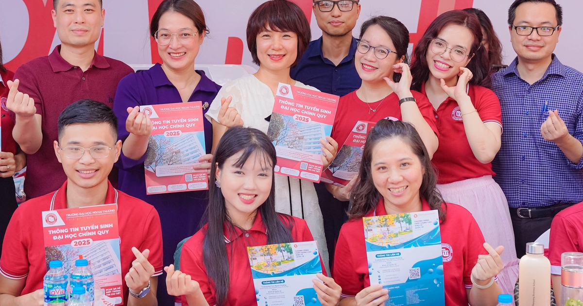 Điểm chuẩn Trường ĐH Ngoại thương 'lạ' chưa từng có