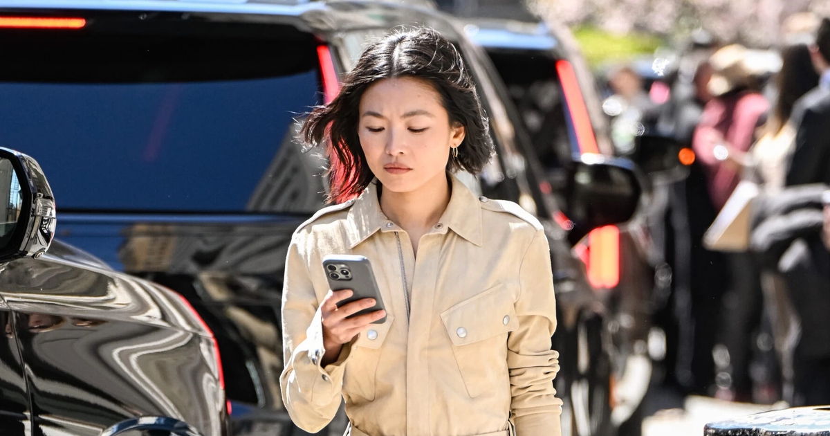 Giày cao gót 'chiếm lĩnh' xu hướng thời trang tháng 8