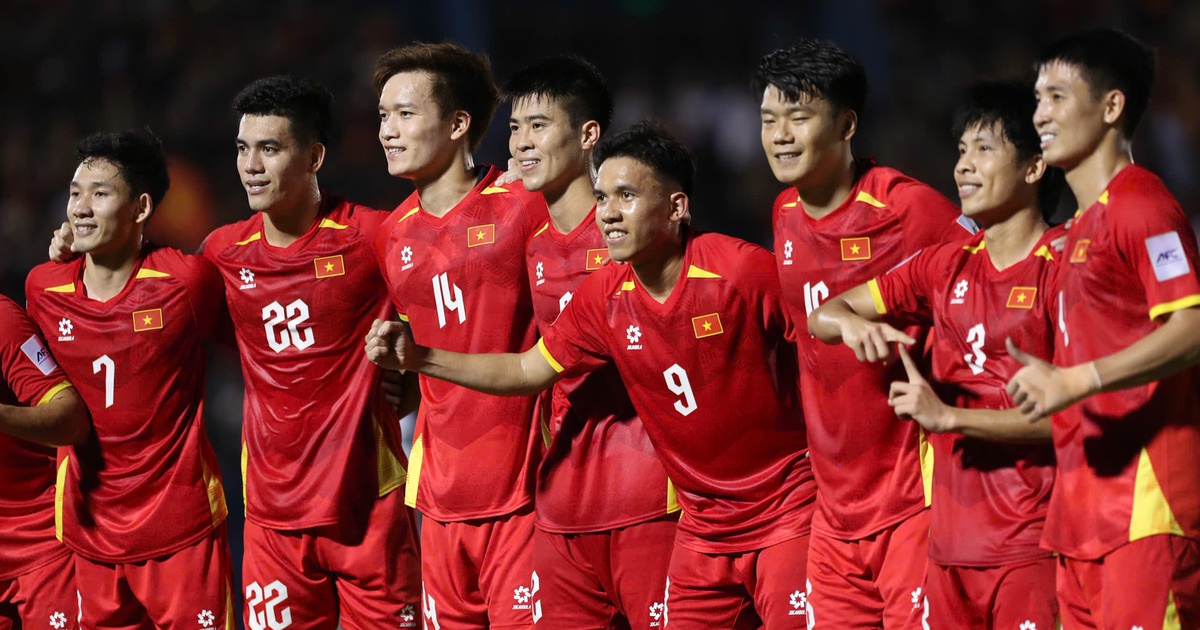 Đội tuyển Việt Nam sắp đối mặt tiền đạo cao 2,06 m: Thử thách khó khăn