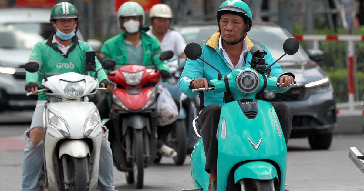 Người đi xe điện ở TP.HCM ch&uacute; &yacute;: CSGT đưa ra cảnh b&aacute;o