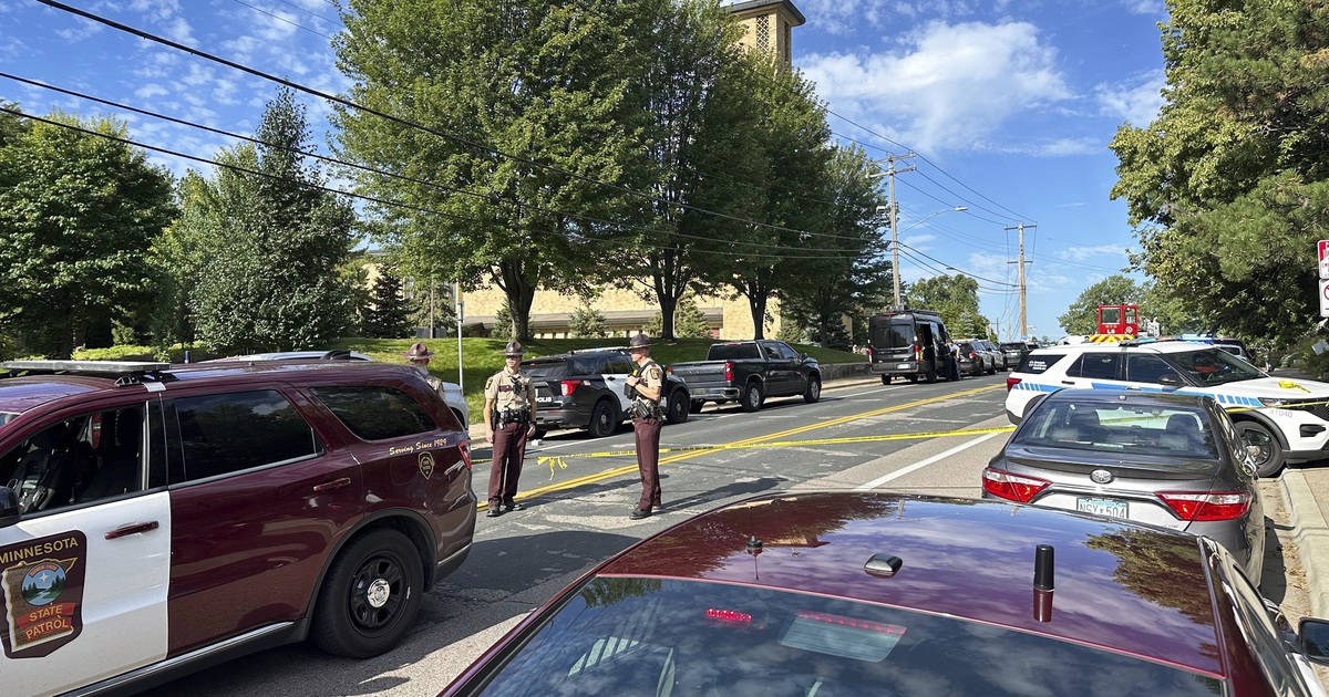 Xả s&uacute;ng tại trường học ở Mỹ, h&agrave;ng chục người thương vong