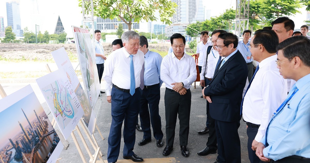 Tin tức đặc biệt trên báo in Thanh Niên 10.8.2025