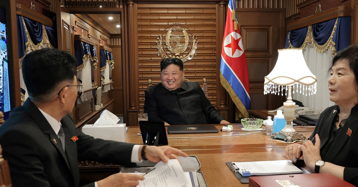 Lãnh đạo Triều Tiên Kim Jong-un đến Trung Quốc