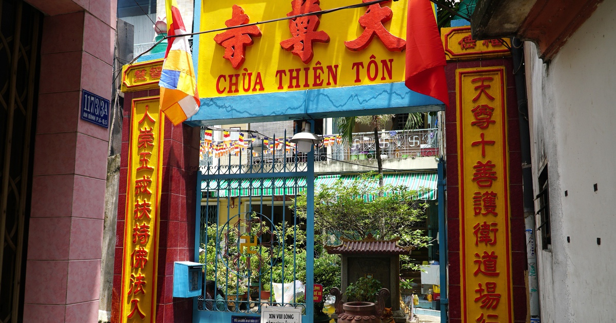 Ng&ocirc;i ch&ugrave;a nhỏ trong hẻm phường An Đ&ocirc;ng: C&ograve;n giữ căn &#039;hầm&#039; b&iacute; mật thời kh&aacute;ng chiến