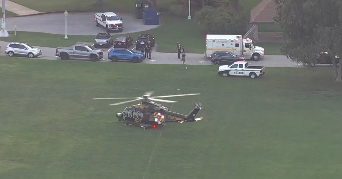 Học vi&ecirc;n hải qu&acirc;n bị cảnh s&aacute;t bắn nhầm trong vụ phong tỏa